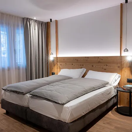 Le Sort Mountain Retreat-2